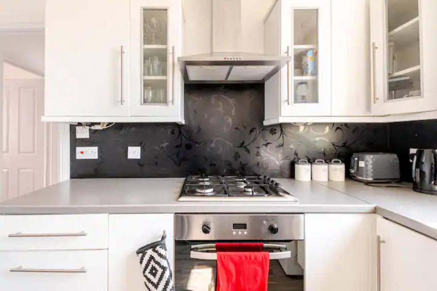 Castle View 2 Bedroom Apartment In Town Centre Hastings Esterno foto