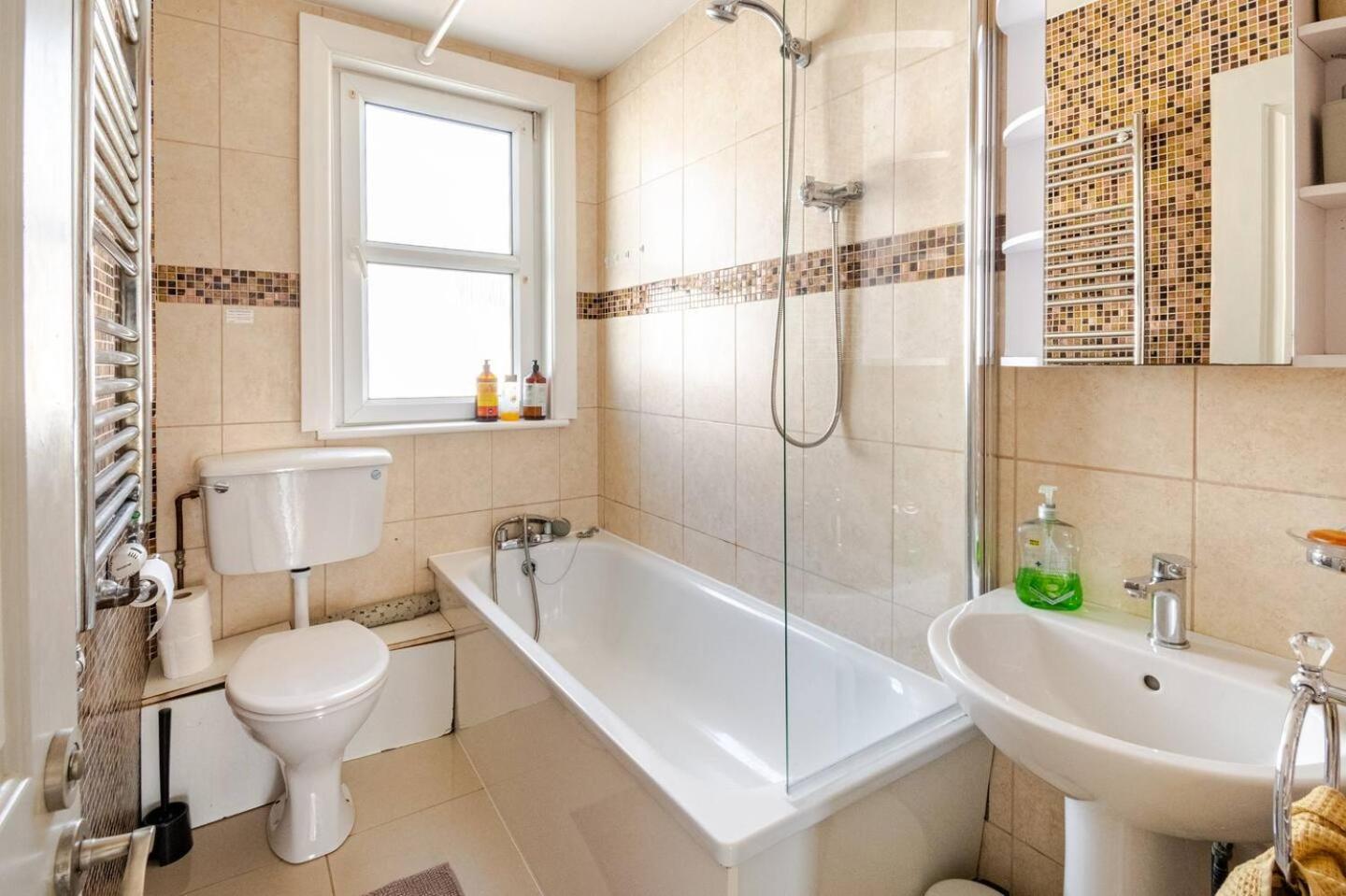 Castle View 2 Bedroom Apartment In Town Centre Hastings Esterno foto